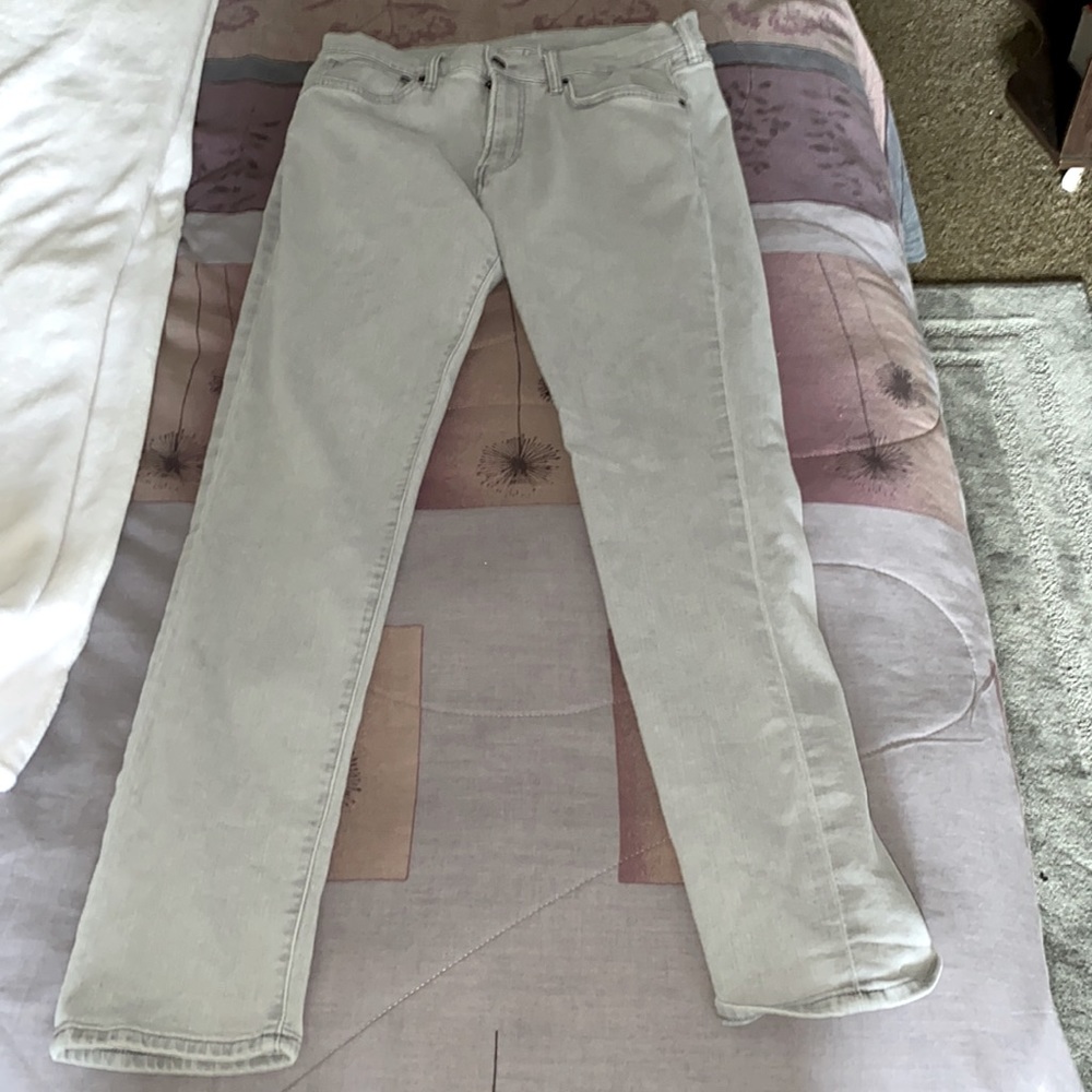 Gray, Skinny Jeans, Size (36/32 or Large), Used Condition